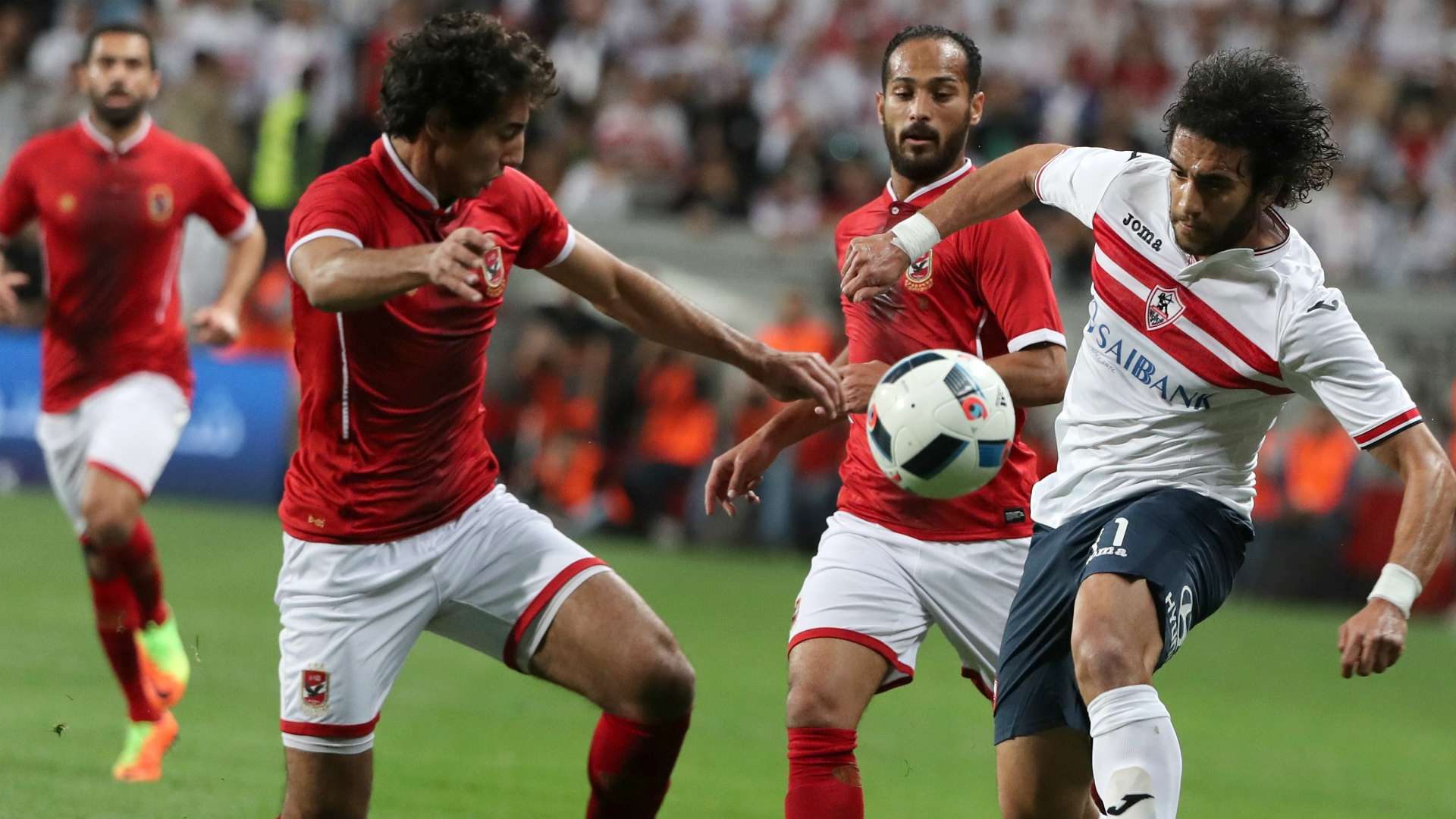 قمة الأهلي والزمالك