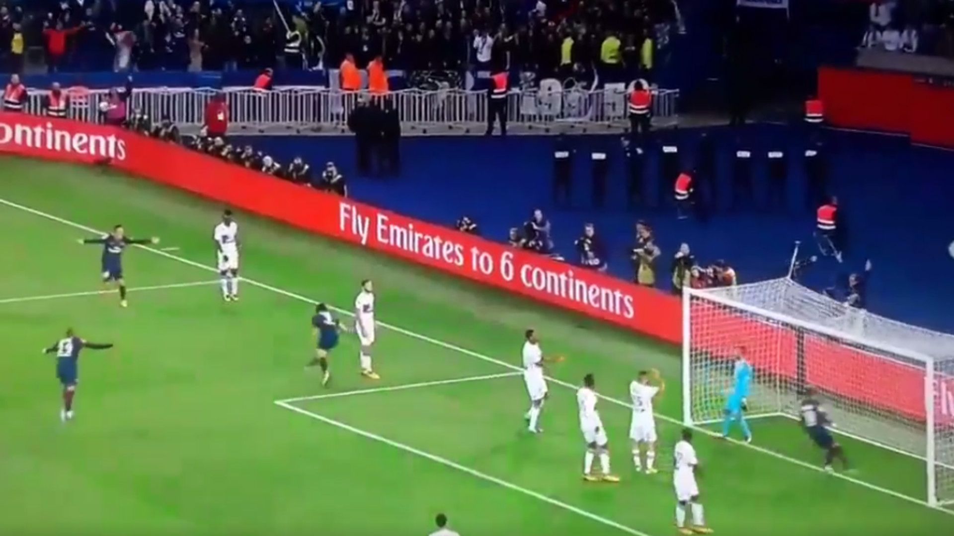 Video Cavani PSG Lyon