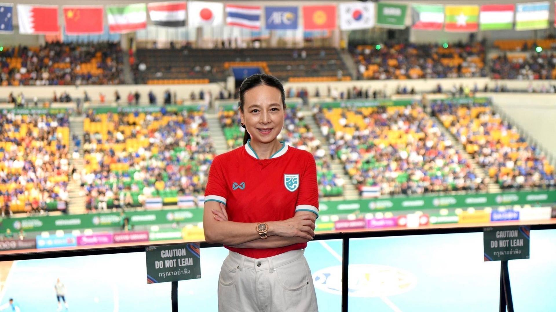 นวลพรรณ ล่ำซำ