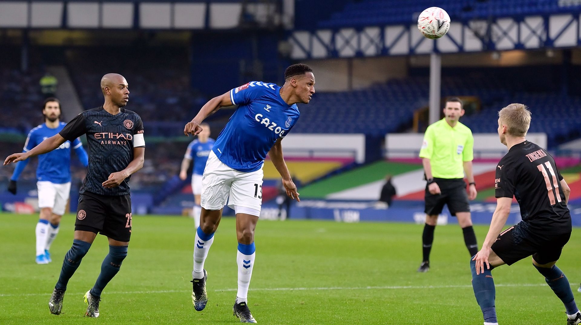 Yerry Mina Everton Manchester City FA Cup 2021