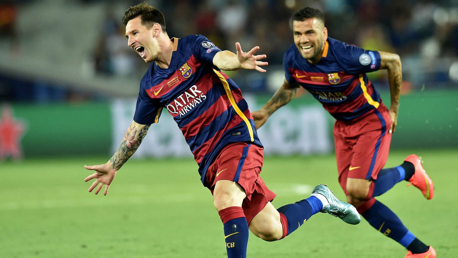Lionel Messi Dani Alves Barcelona Sevilla Supercup 11082015