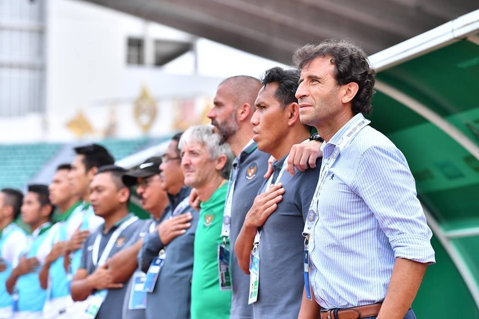 Luis Milla - Indonesia U-22 Mongolia