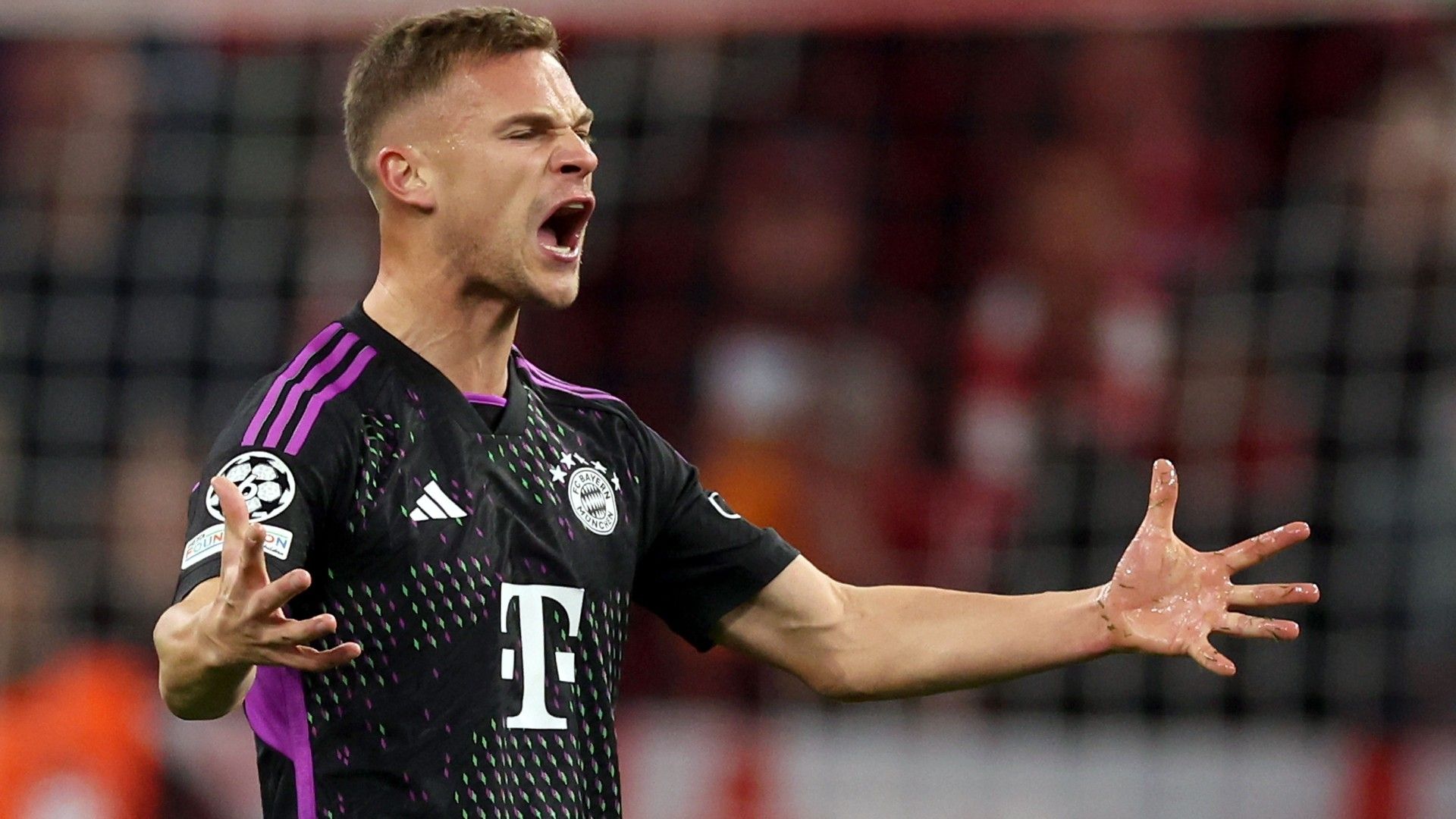 Joshua Kimmich of FC Bayern München
