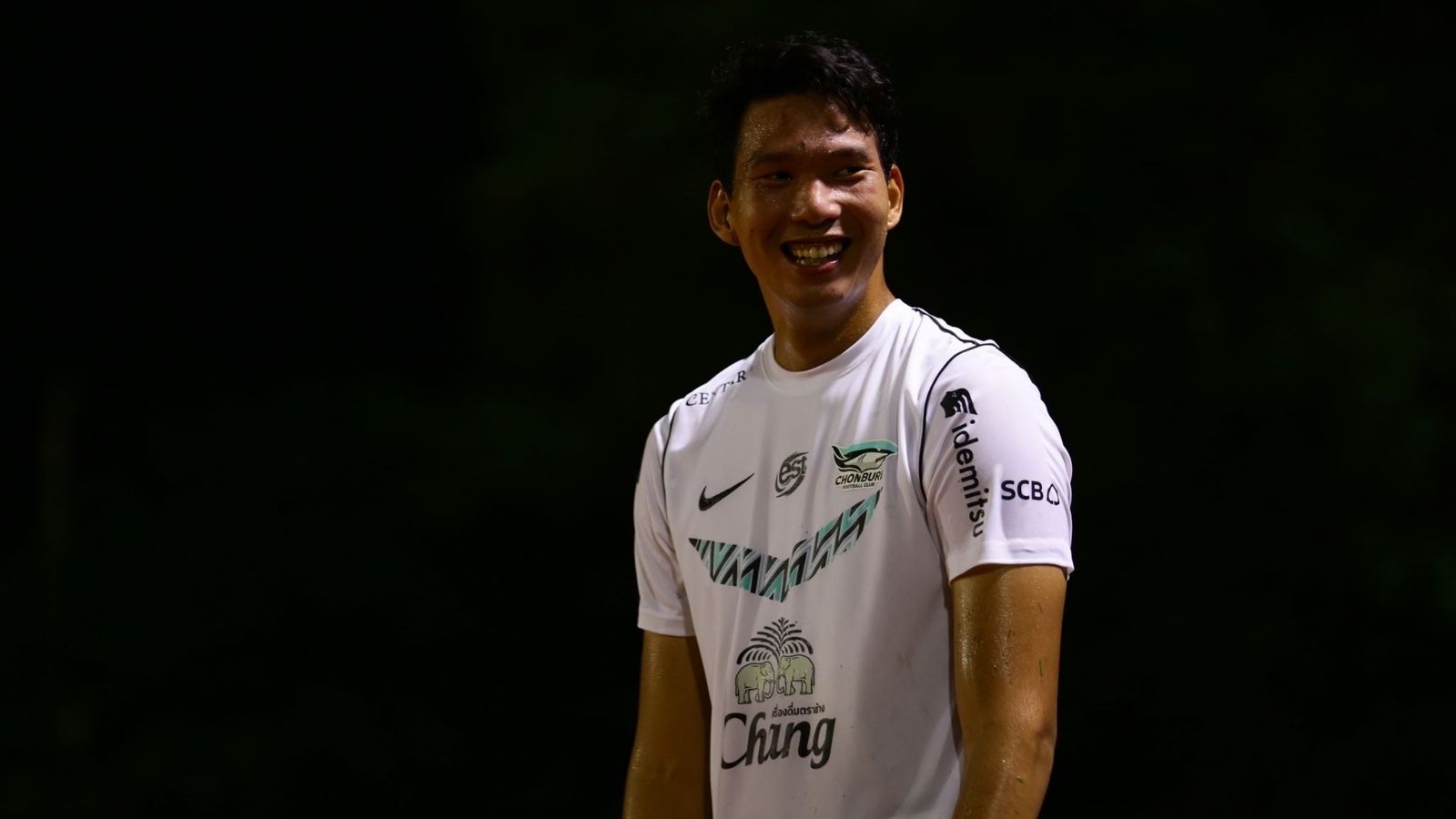 ศรุฒ ณะศรี