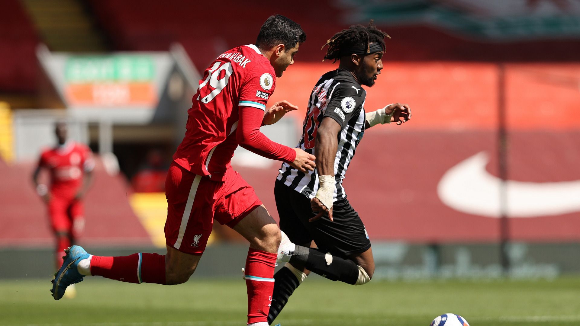 Ozan Kabak. Liverpool vs Newcastle United 04.24.2021