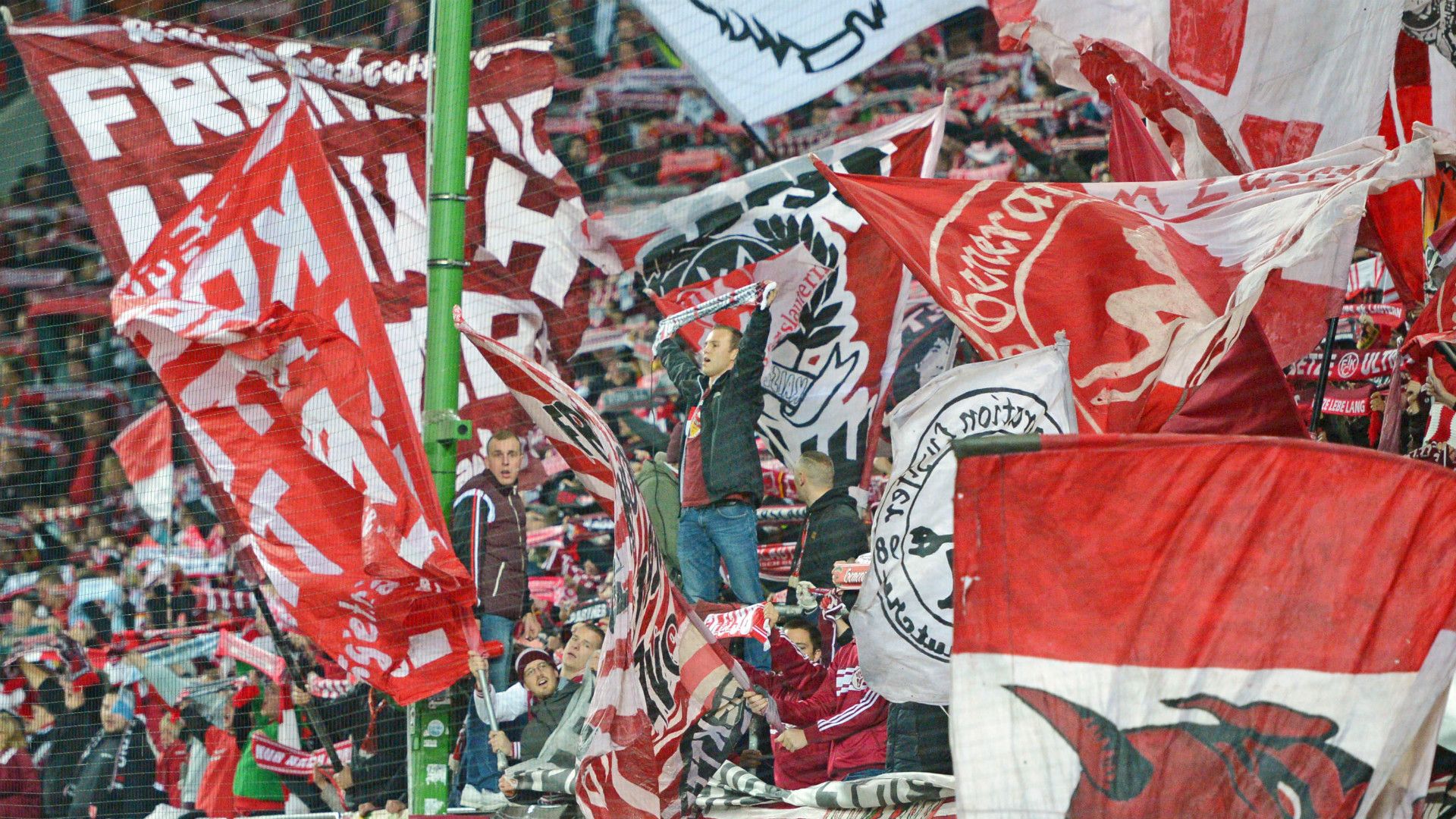 Kaiserslautern Fans
