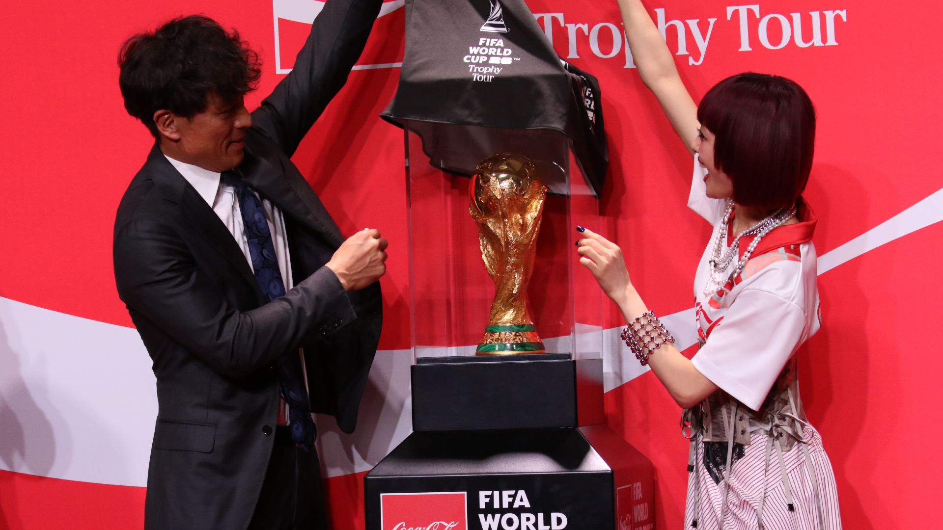 photo-gallery-worldcup-trophy-tour_7