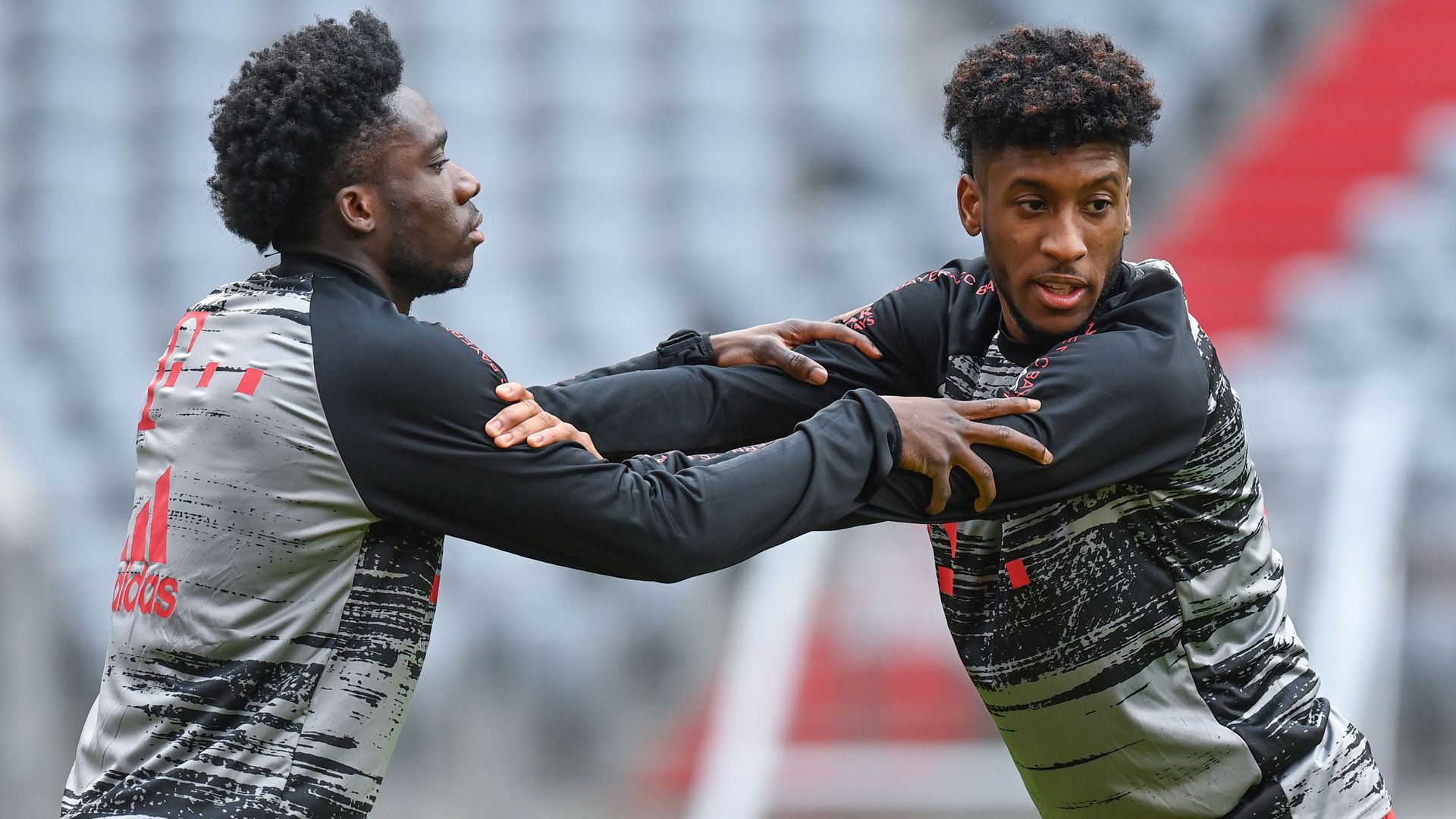 Alphonso Davies Kingsley Coman FC Bayern