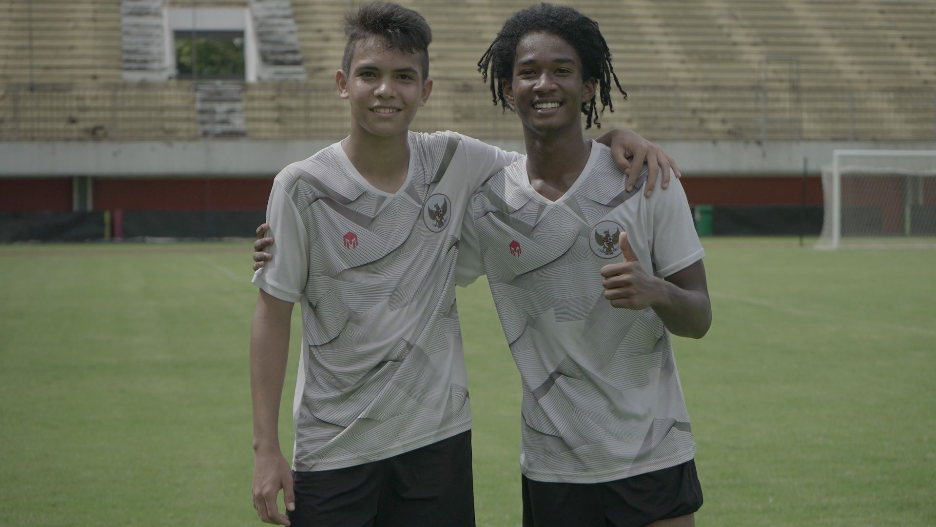 Victor Jonson - Ronaldo Kwateh