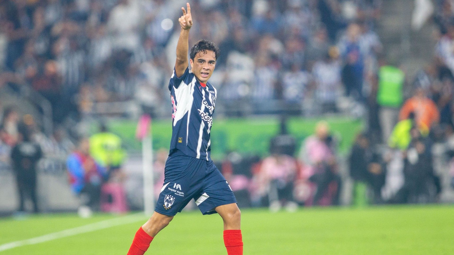 Iker Fimbres Rayados de Monterrey Apertura 2024