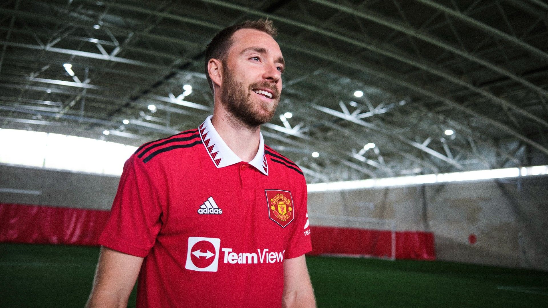 ERIKSEN クリスティアン・エリクセン デンマーク代表 サッカーシャツ M 豊富なギフト クリスティアン・エリクセン】デンマーク代表 24