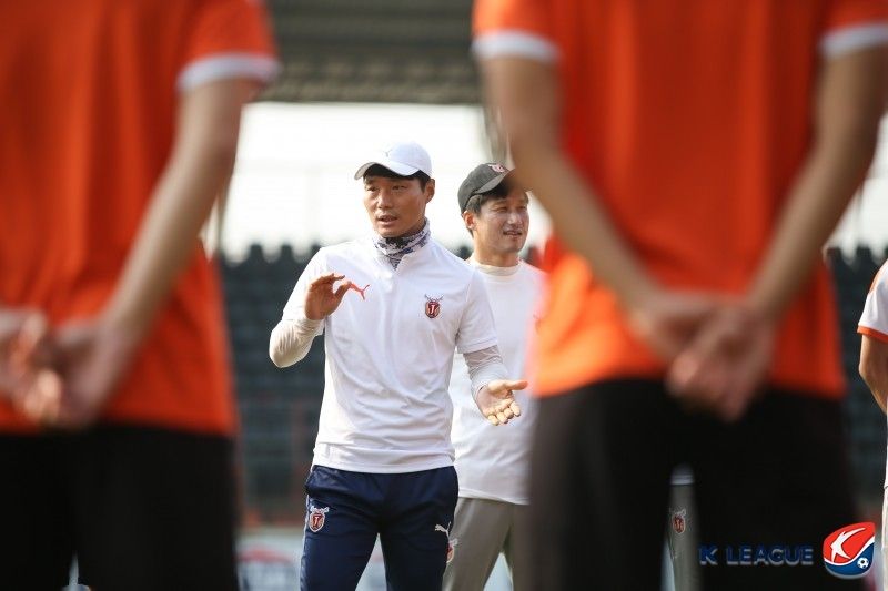 남기일