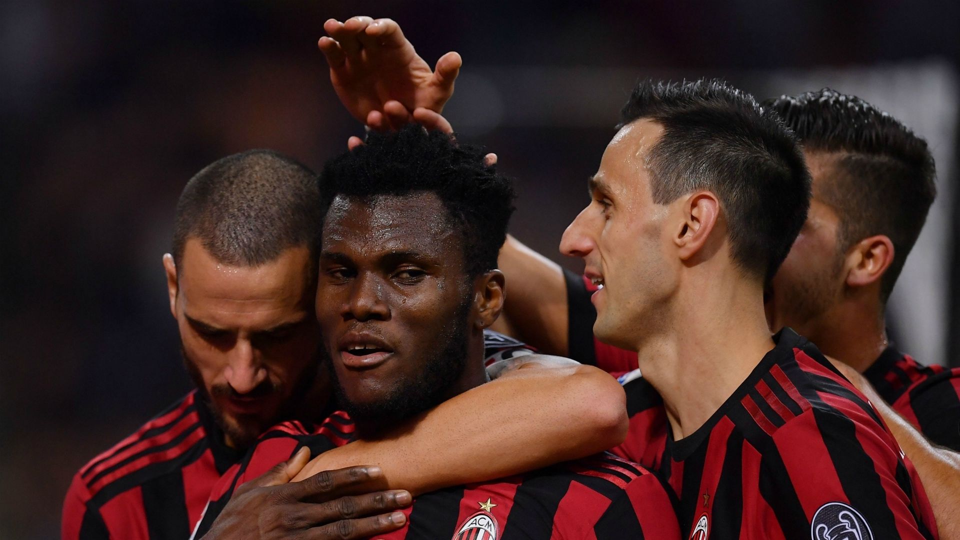 Franck Kessie Milan celebrating Serie A 09202017