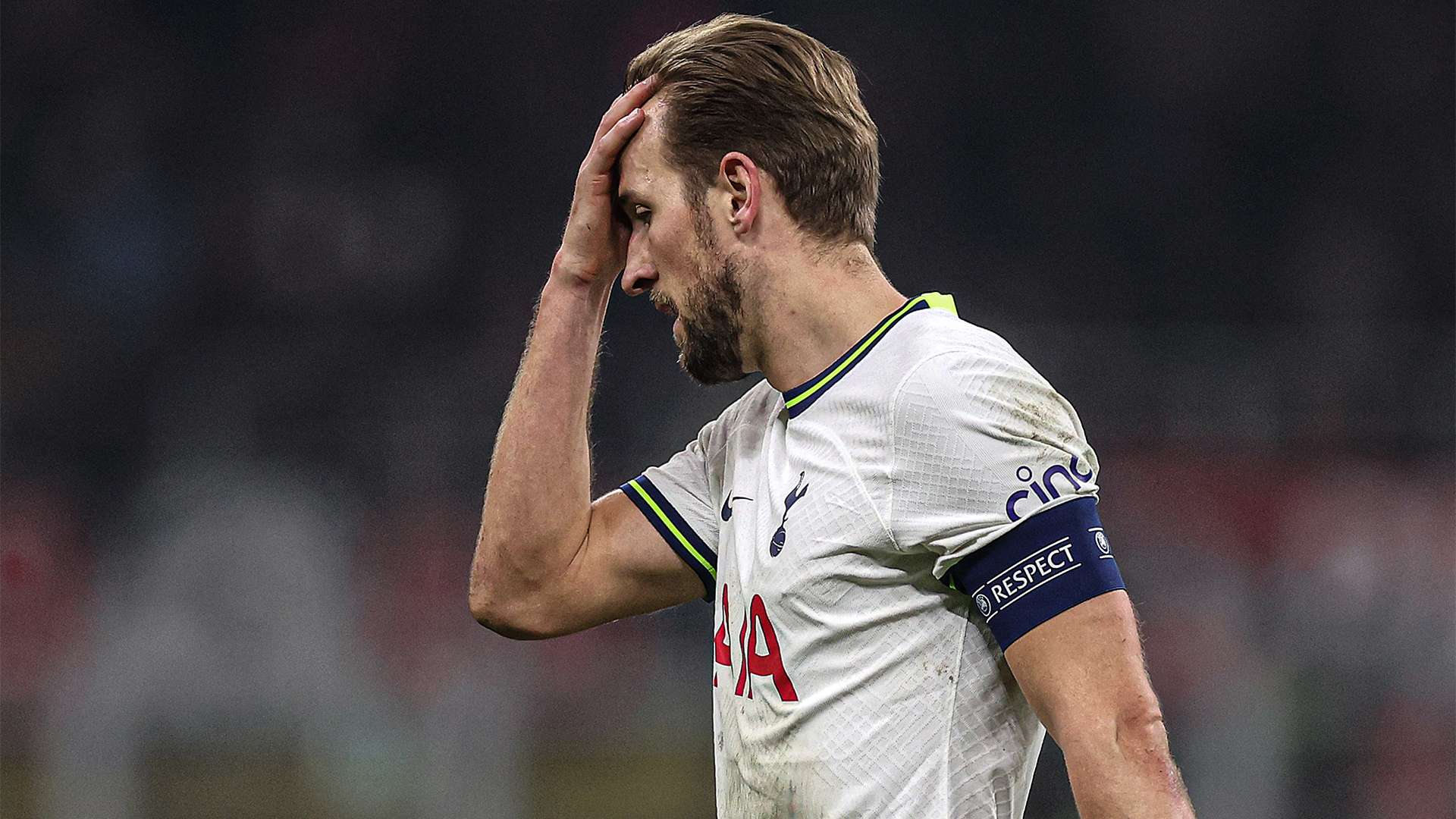 Harry Kane sad Tottenham AC Milan Champions League 2022-23