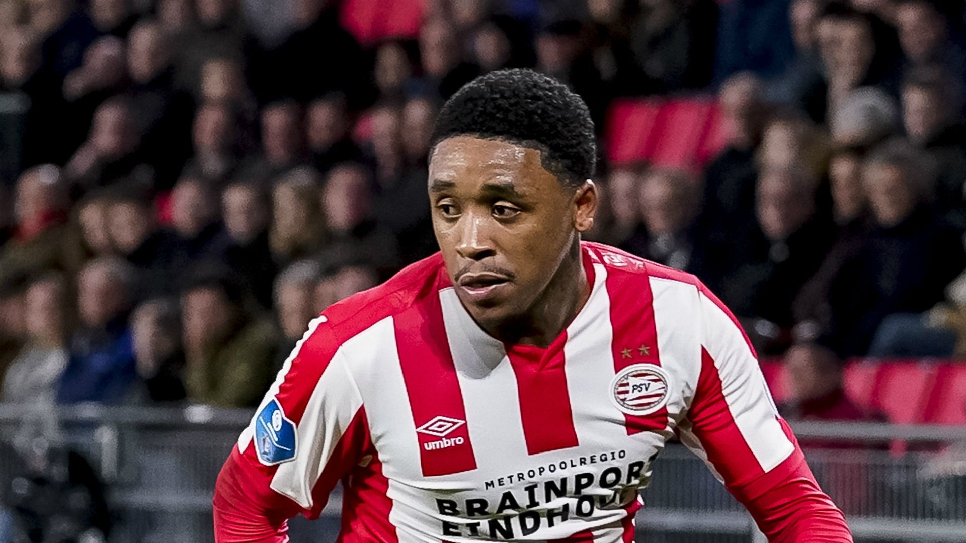 トッテナム ベルフワイン STEVEN BERGWIJN 2020-21 Panini EPL BLUE WHITE RED WAVE PRIZM