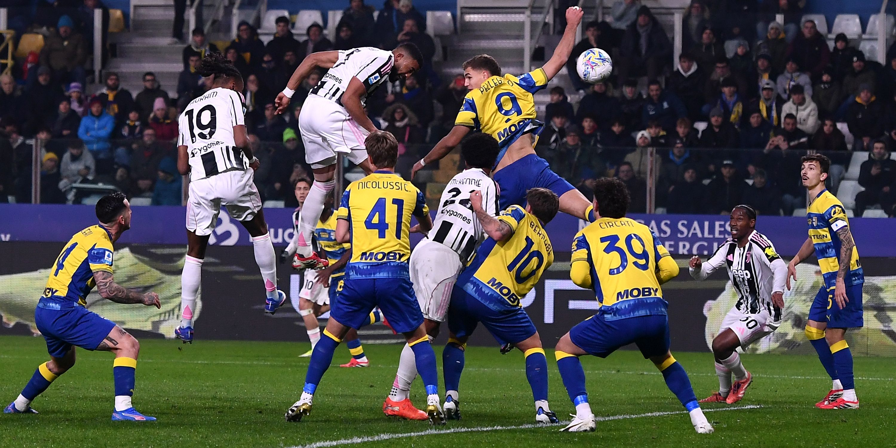 Bremer Parma Juventus desktop