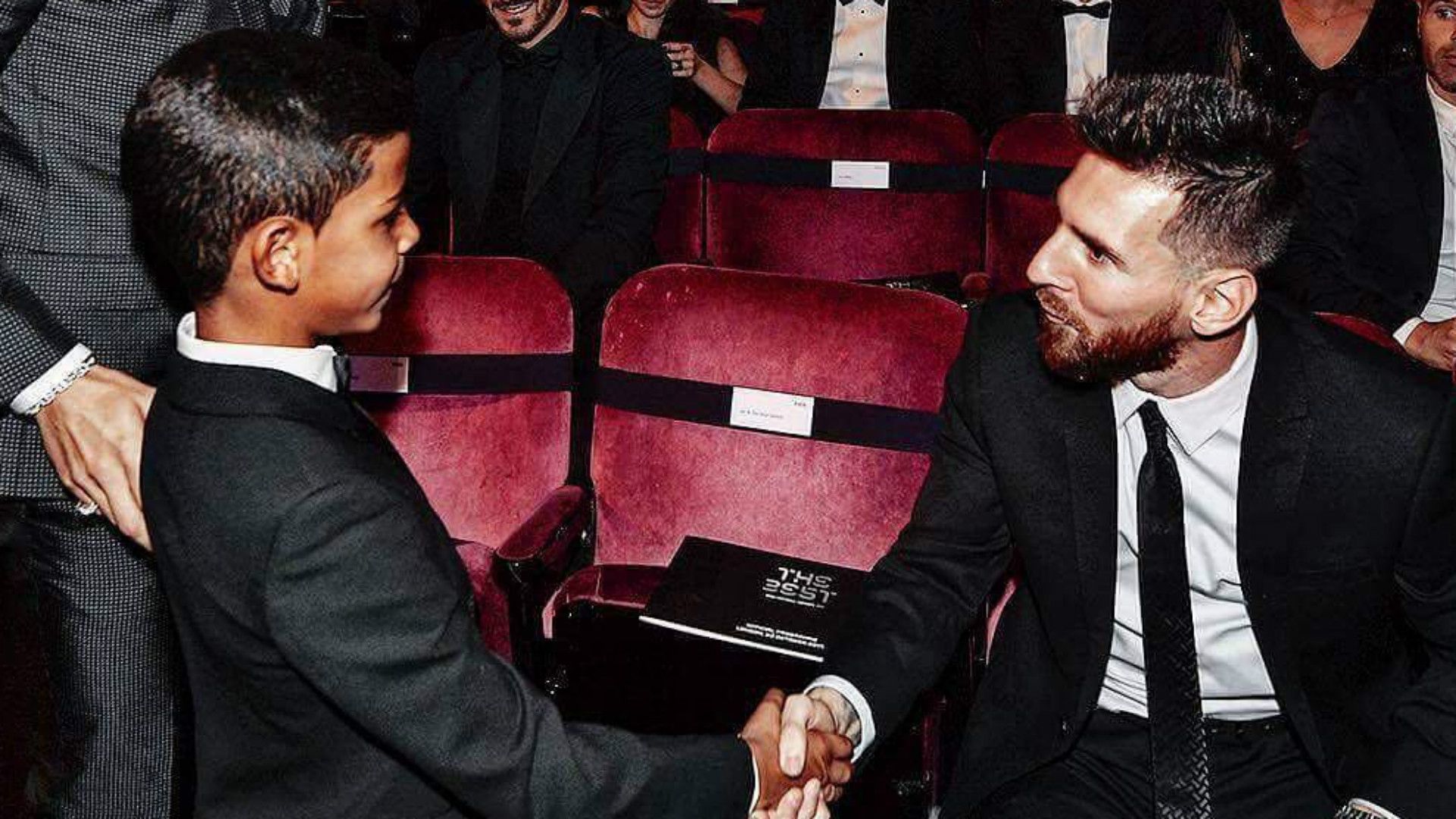 Ronaldo Juniors Leo Messi