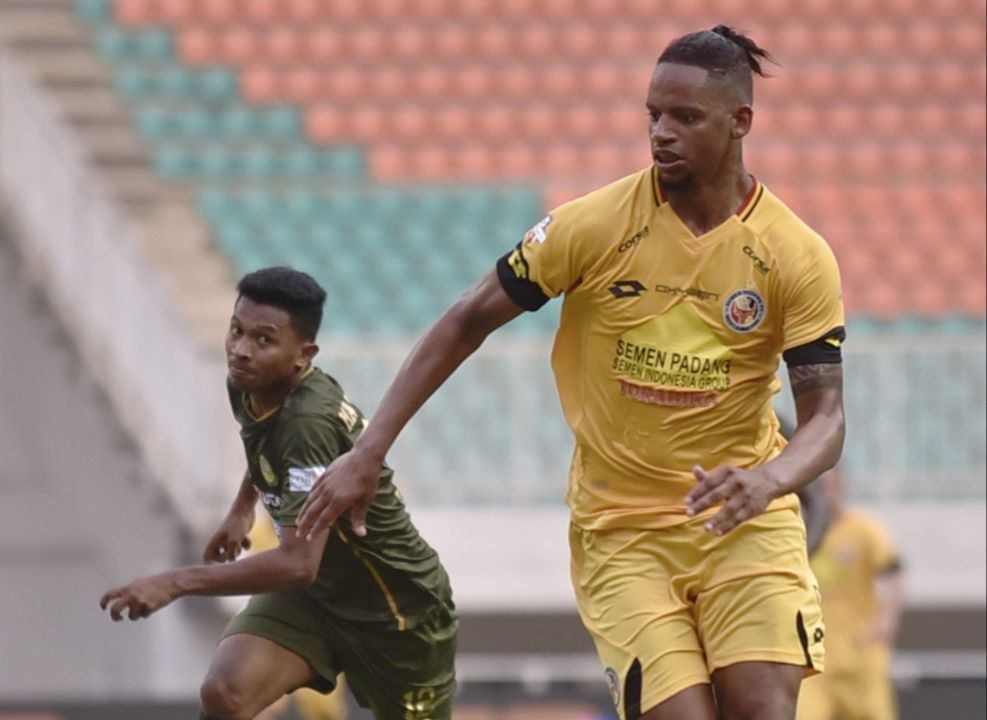 Vanderlei Francisco - Semen Padang