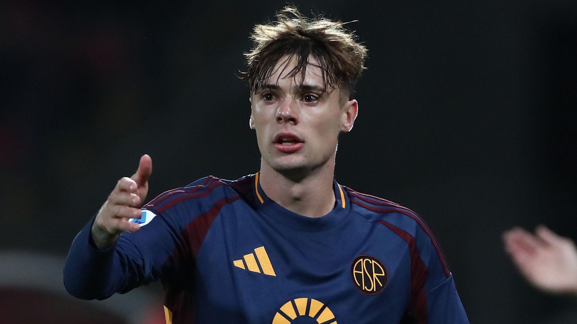 Nicola Zalewski Roma 2024-2025