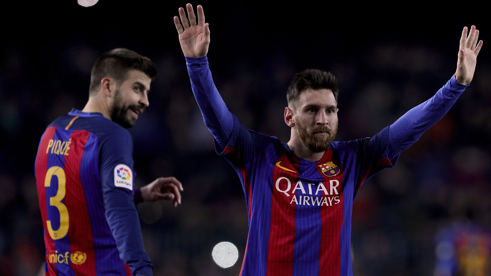 Gerard Pique Leo Messi Barcelona 18122016