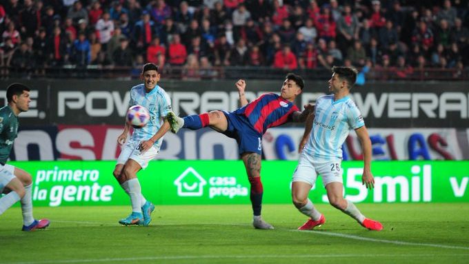 San Lorenzo Atlético Tucumán