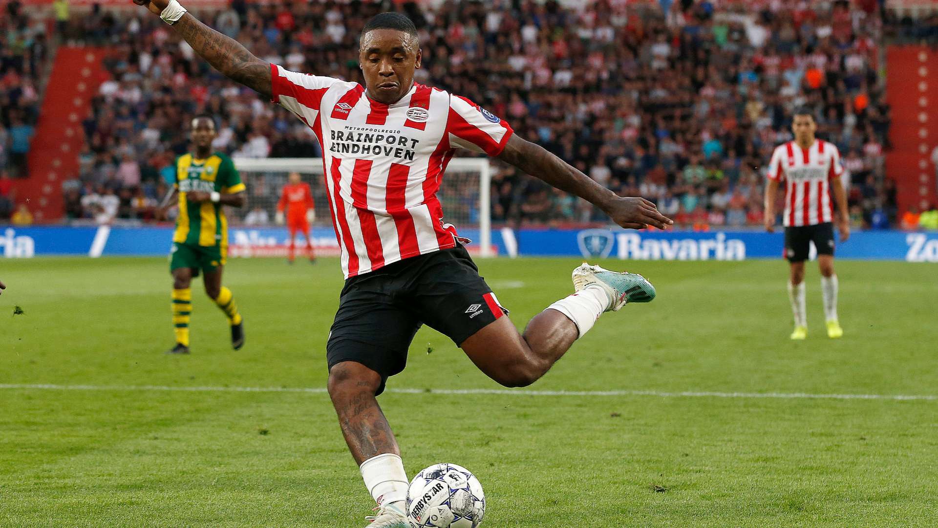 Steven Bergwijn PSV 08112019