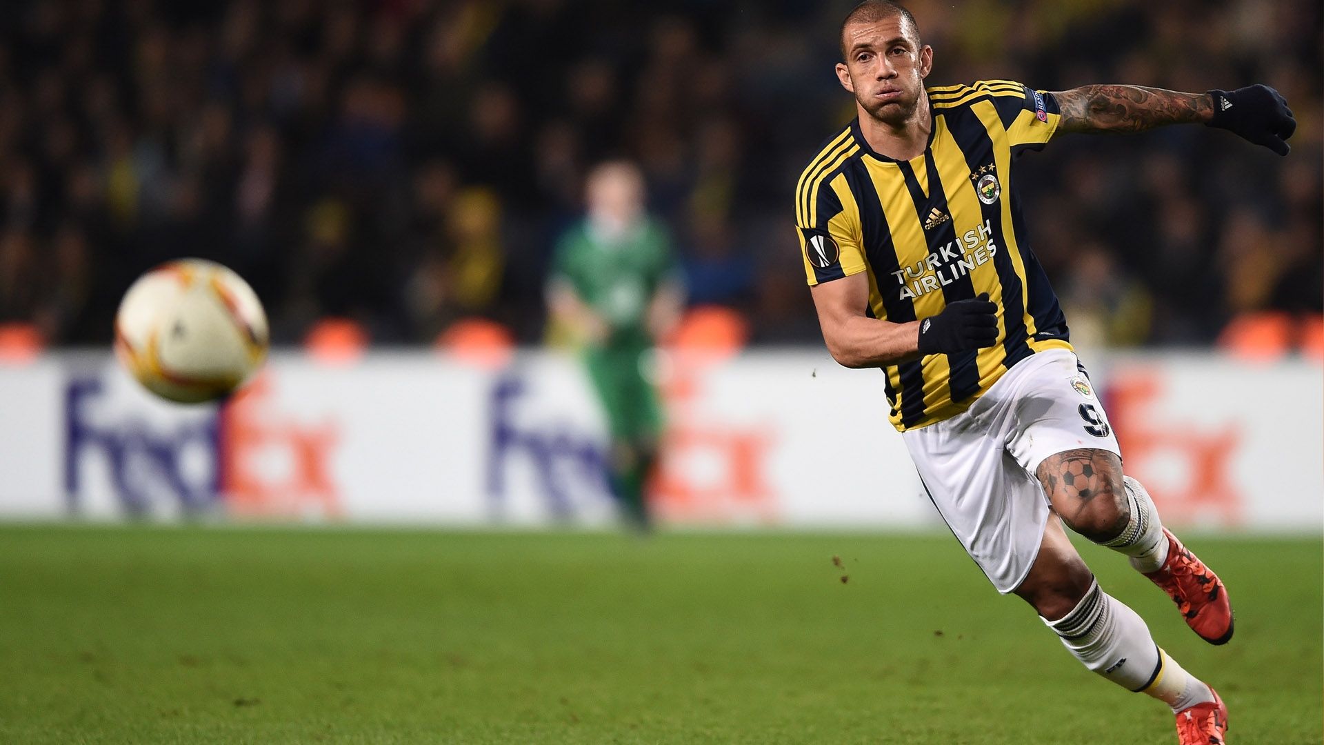 Fernandão Fenerbahche 10 12 15