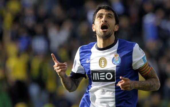 Lucho Gonzalez - Porto