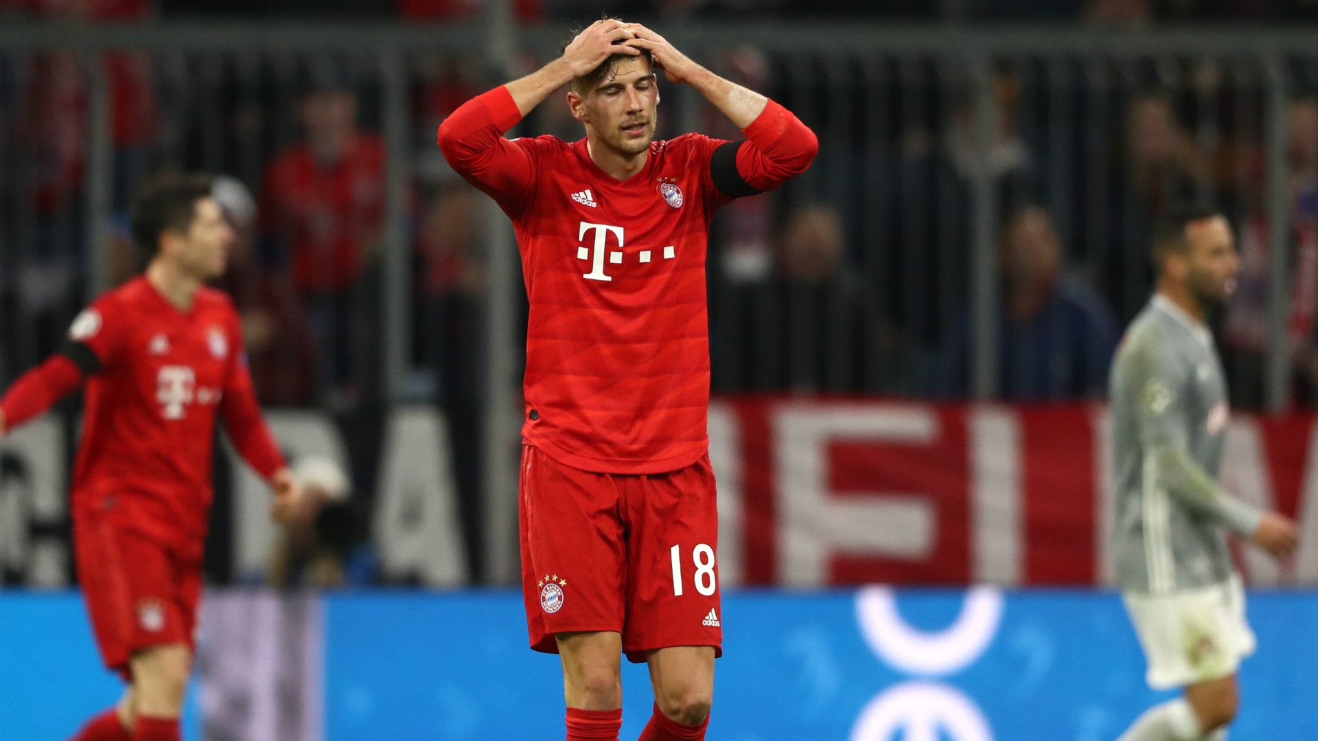 LEON GORETZKA BAYERN MÜNCHEN