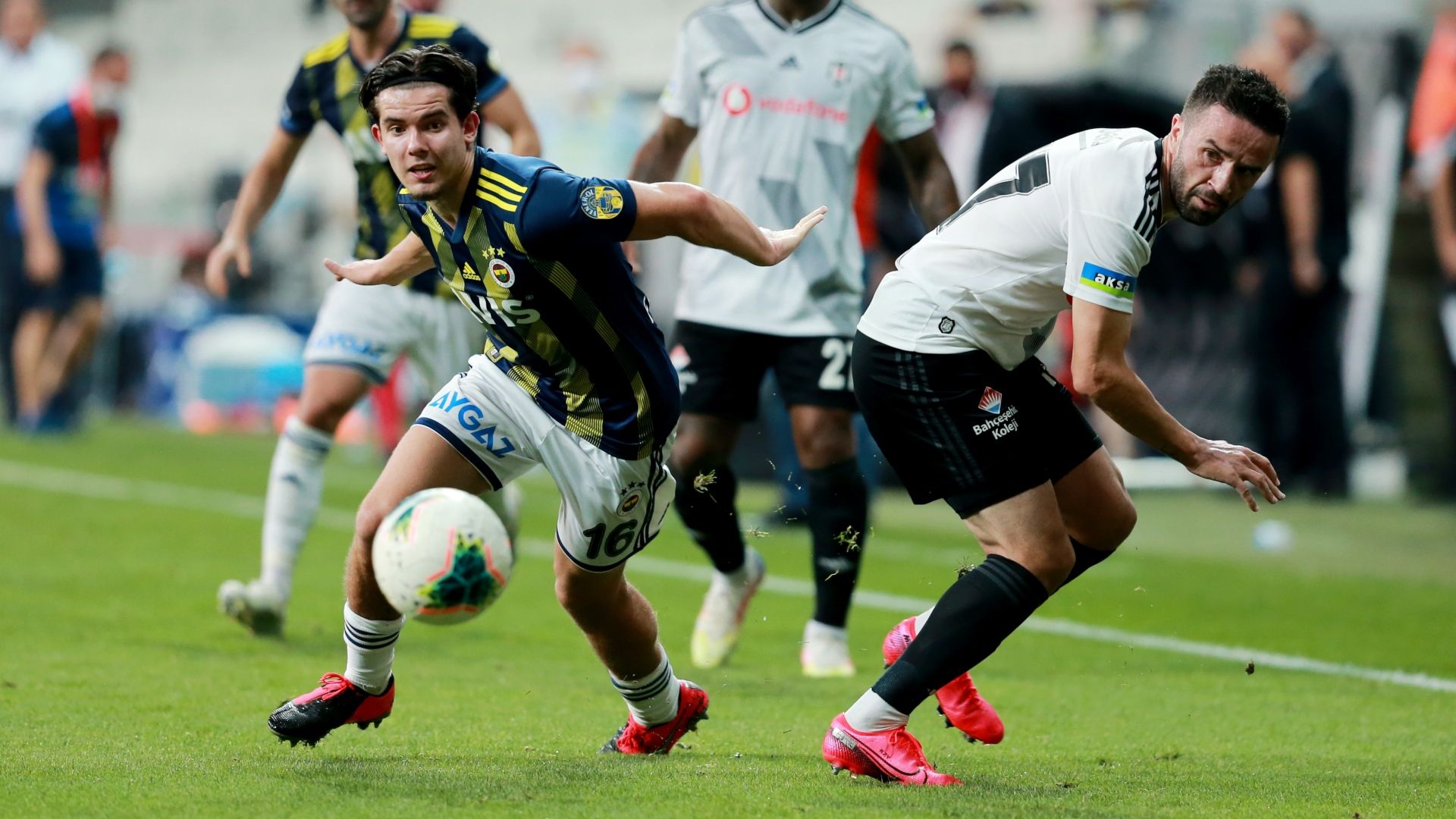 besiktas fenerbahce ferdi kadioglu gokhan gonul 19072020