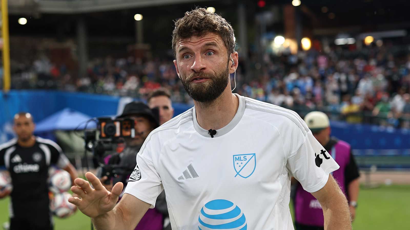 Comentaristas de TV enlouquecem: Müller estabelece recorde da MLS