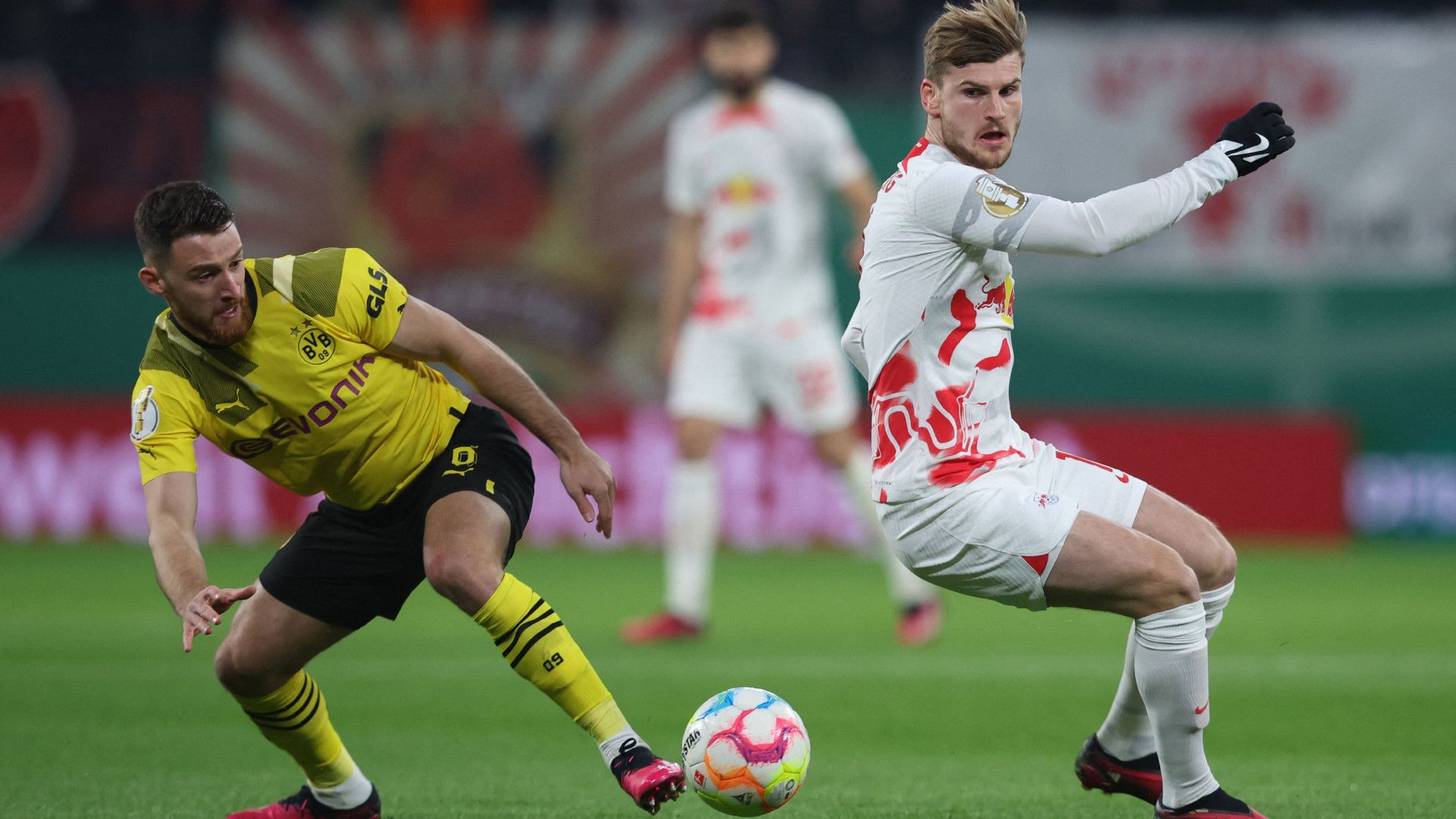 SALIH ÖZCAN BORUSSIA DORTMUND TIMO WERNER RB LEIPZIG DFB POKAL GERMAN CUP 05042023