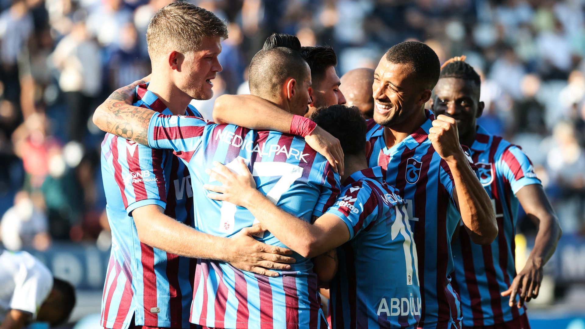 Trabzonspor Hamsik Cornelius Bakasetas 09182021