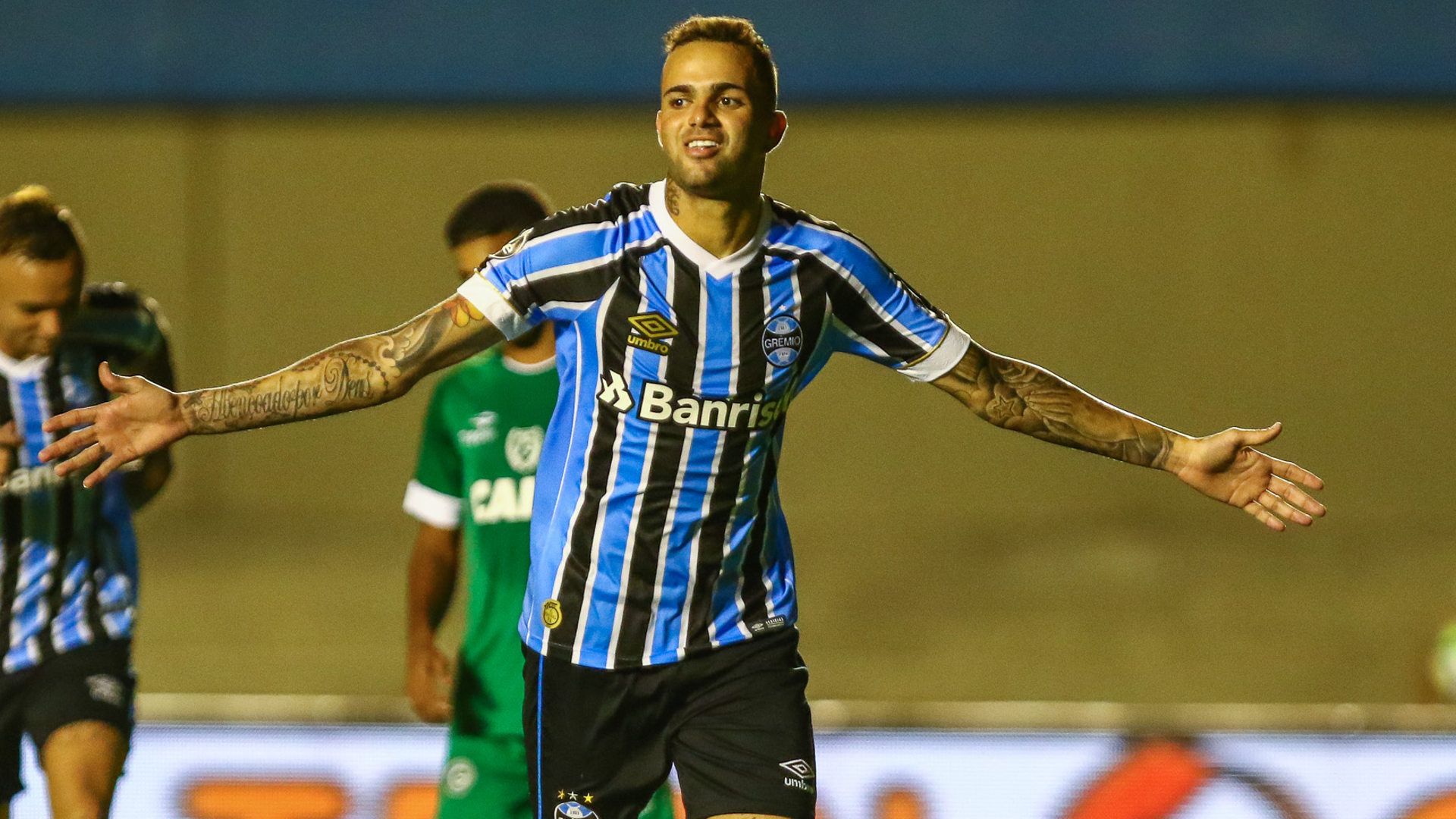 Luan Goias Gremio Copa do Brasil 25042018