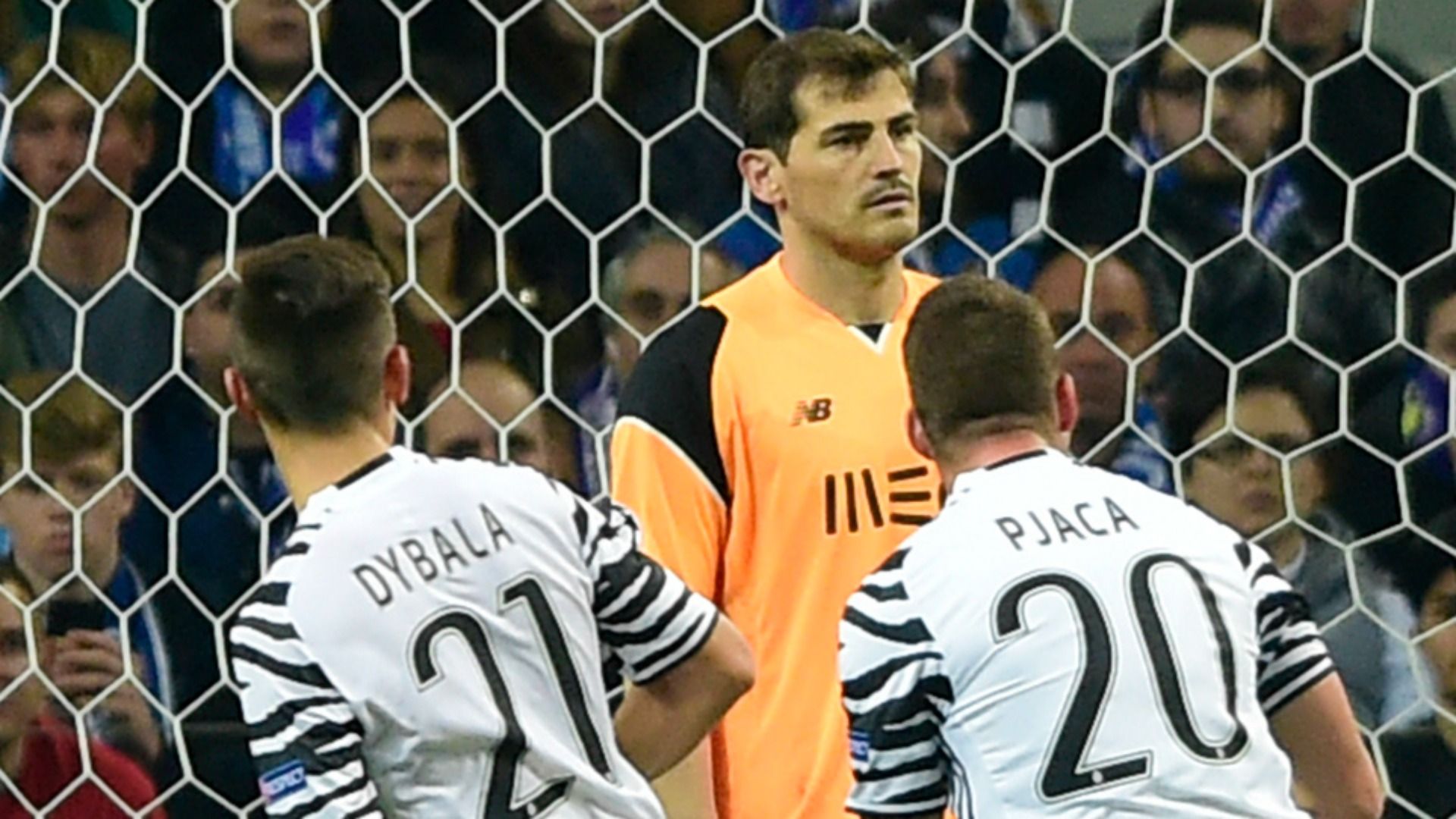 Dybala Casillas Porto Juventus