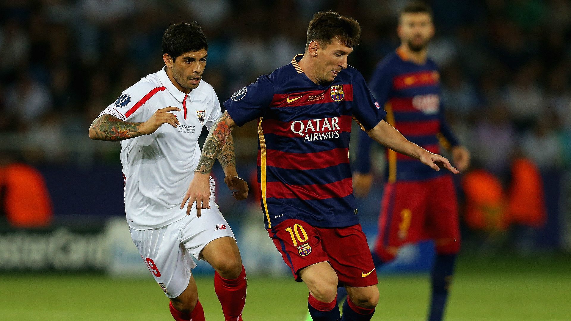 Ever Banega Lionel Messi Barcelona Sevilla Supercup 11082015