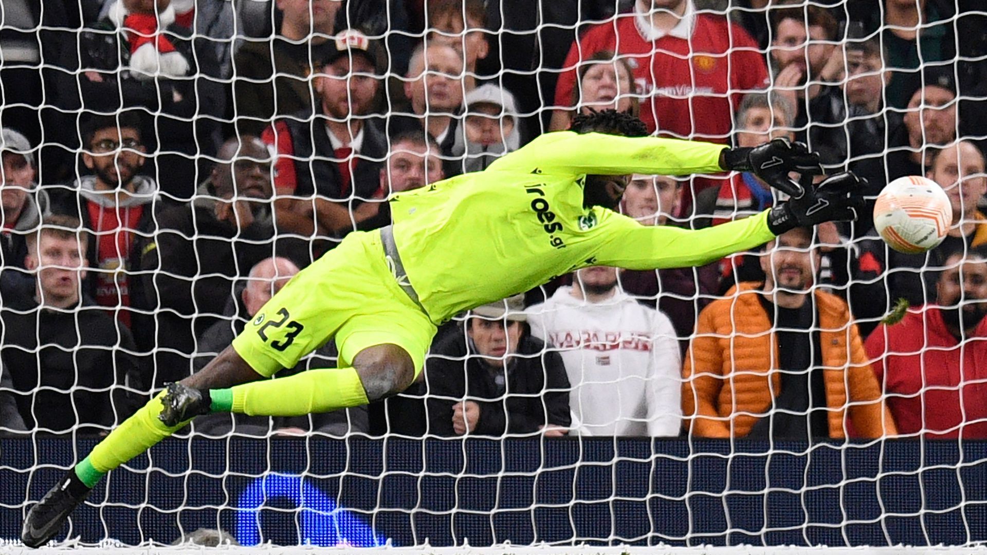 Francis Uzoho vs Manchester United Europa League 13102022