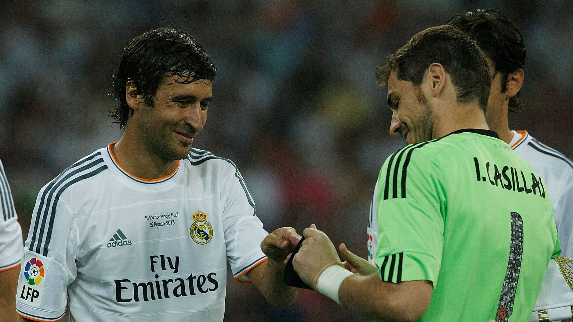 Iker Casillas Raul Gonzalez Real Madrid