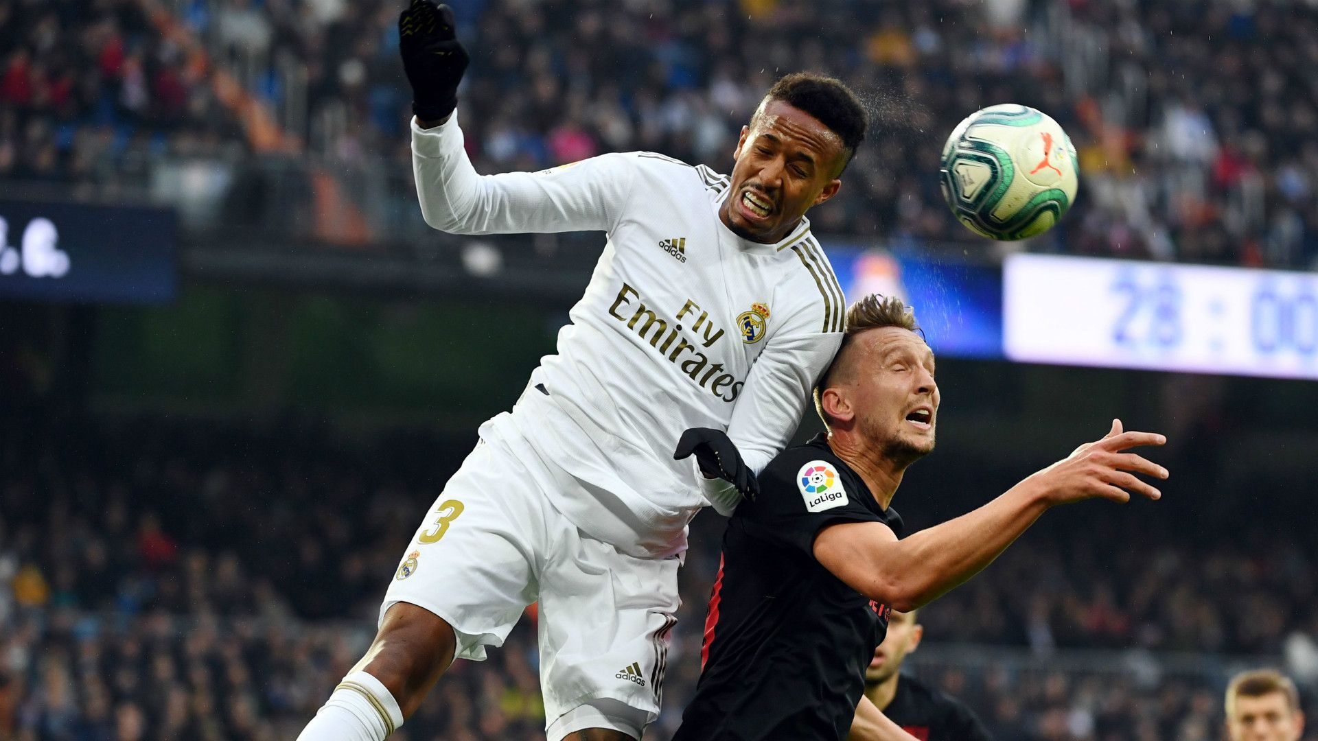 EDER MILITAO REAL MADRID LUUK DE JONG SEVILLA PRIMERA DIVISION 18012020