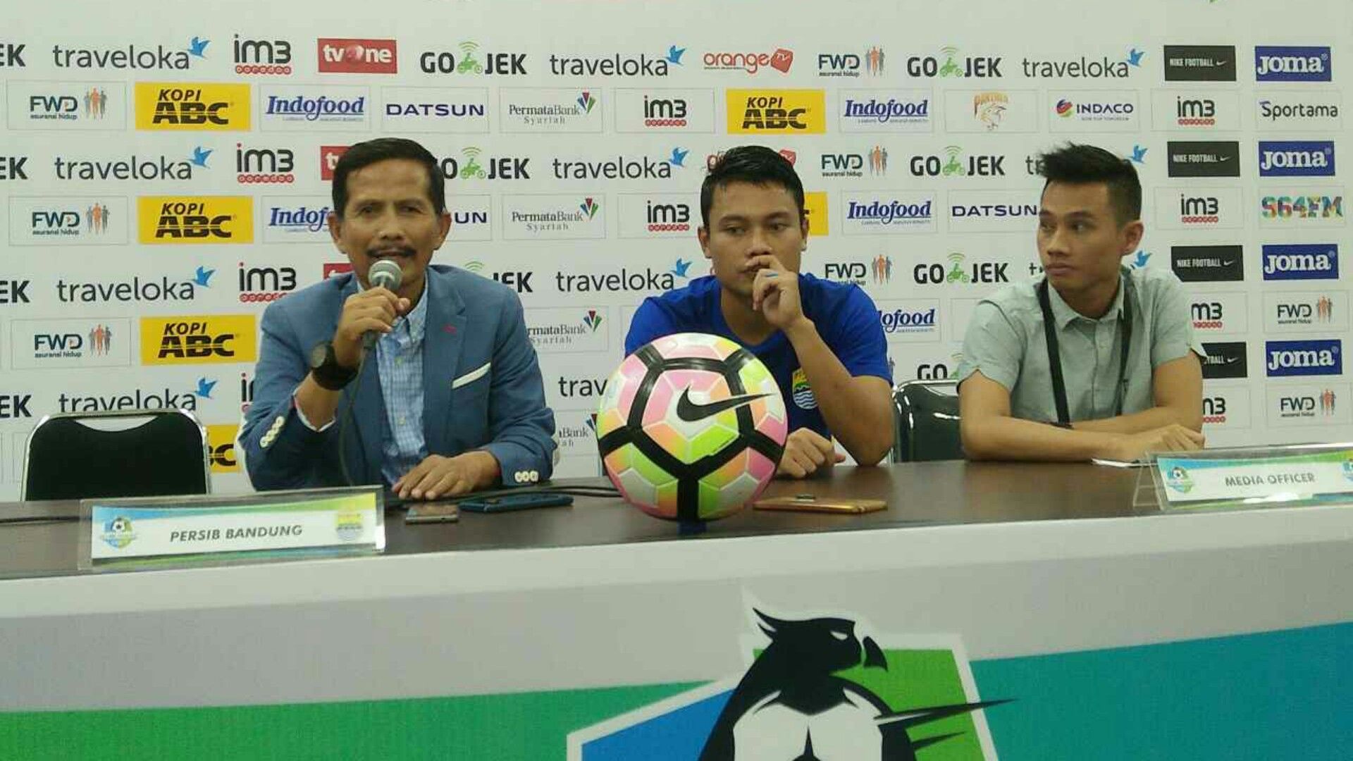 Djadjang Nurdjaman & Dedi Kusnandar - Persib Bandung