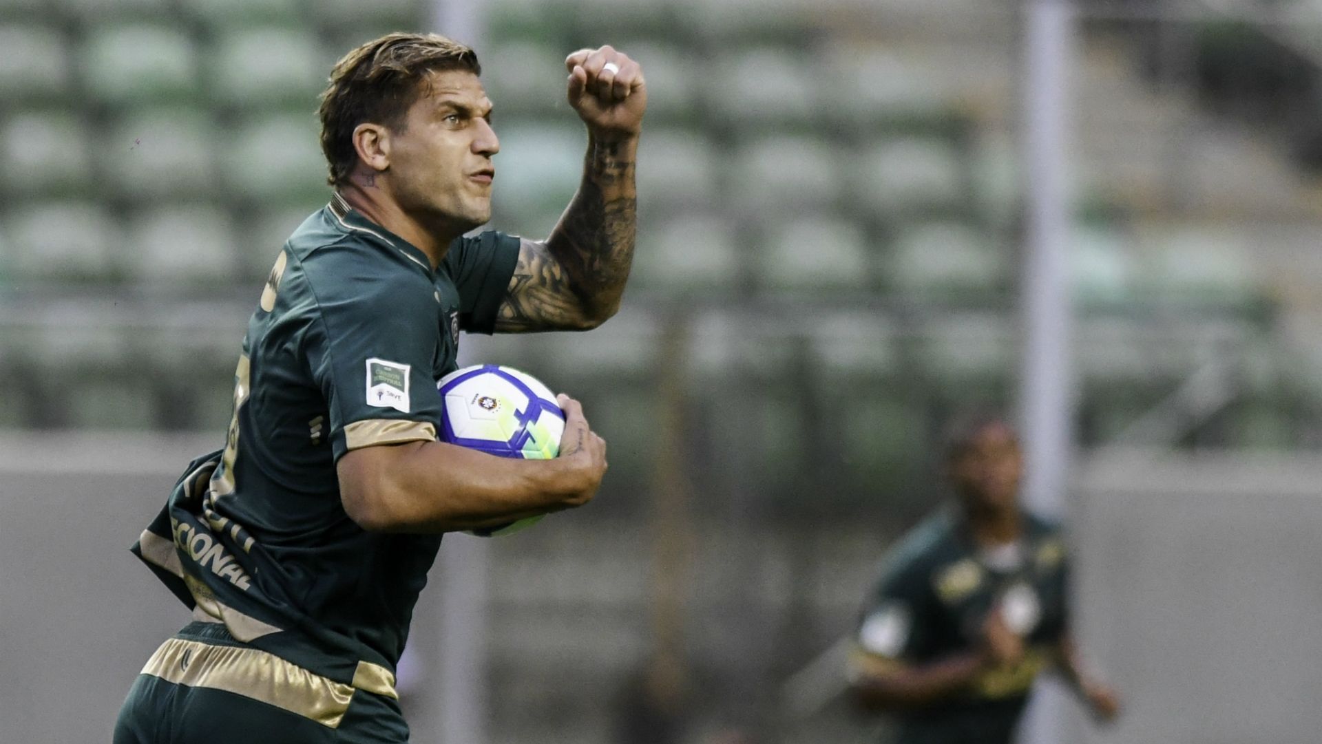 Rafael Moura América-MG Cruzeiro Campeonato Brasileiro 04112018