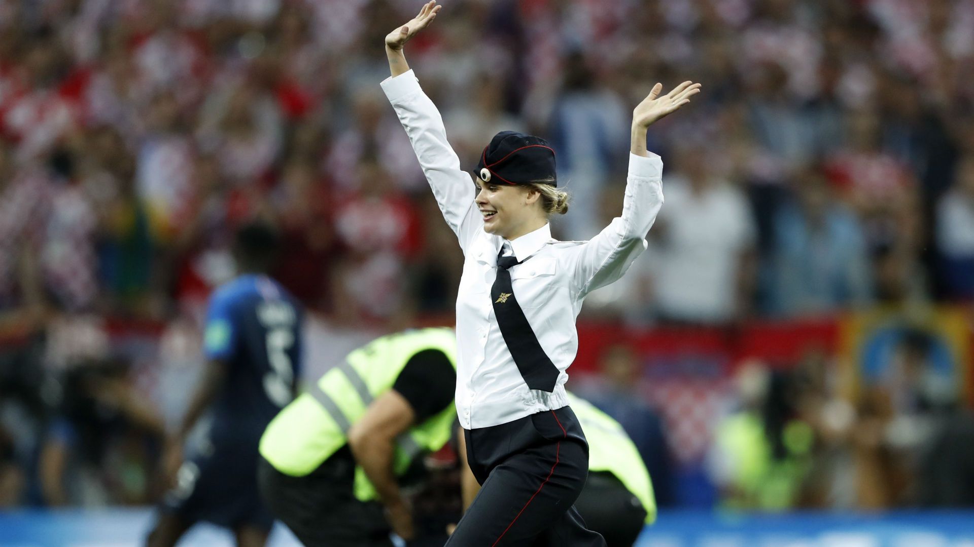 Invasão França Croácia Copa do Mundo 15 07 2018