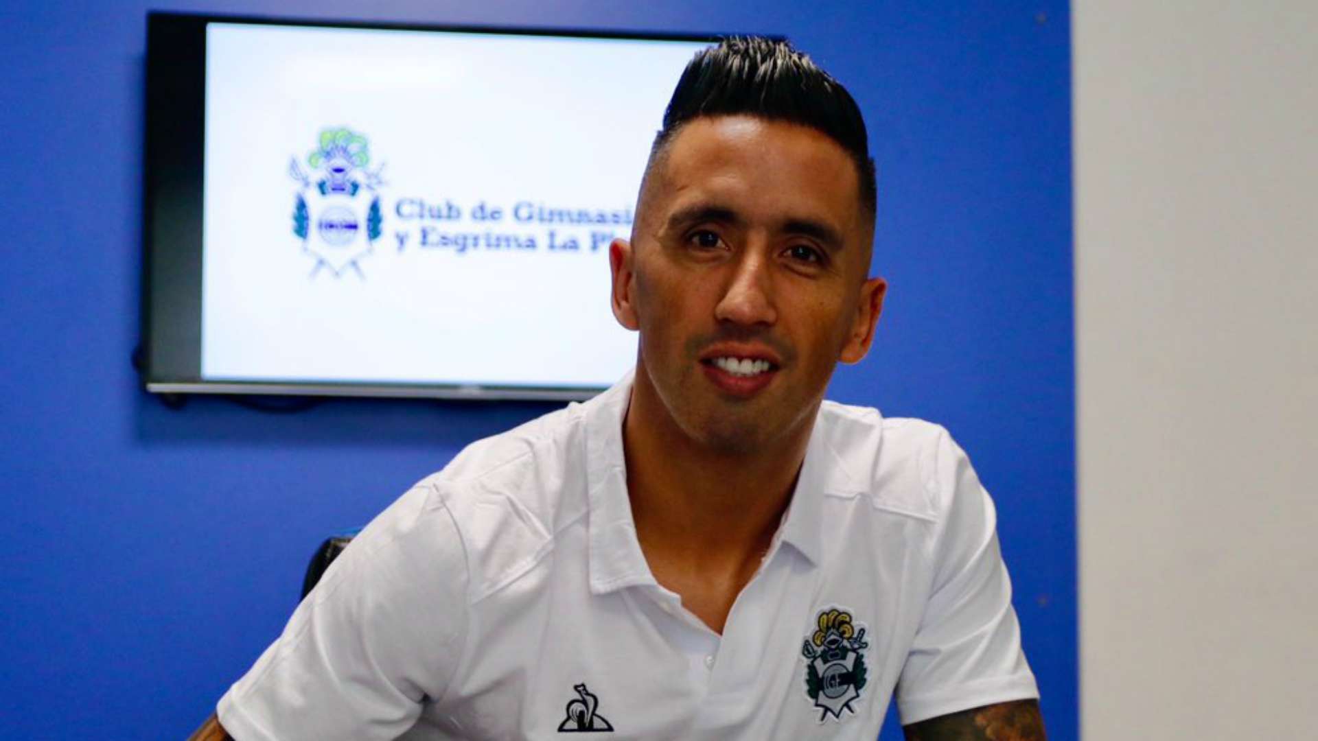 Lucas Barrios Gimnasia La Plata 17012020