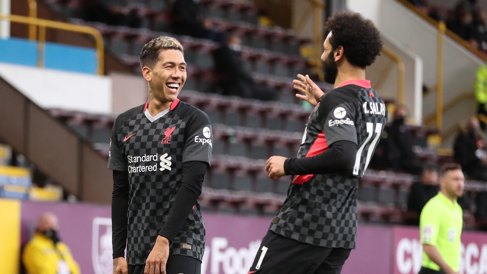 Roberto Firmino Mohamed Salah Burnley vs Liverpool Premier League 2020-21