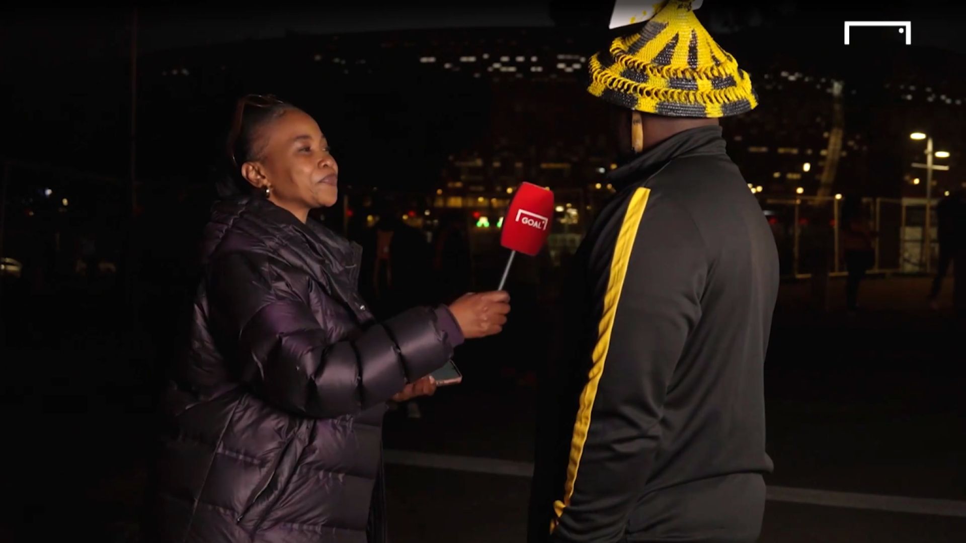 Kaizer Chiefs fan start bench sell video