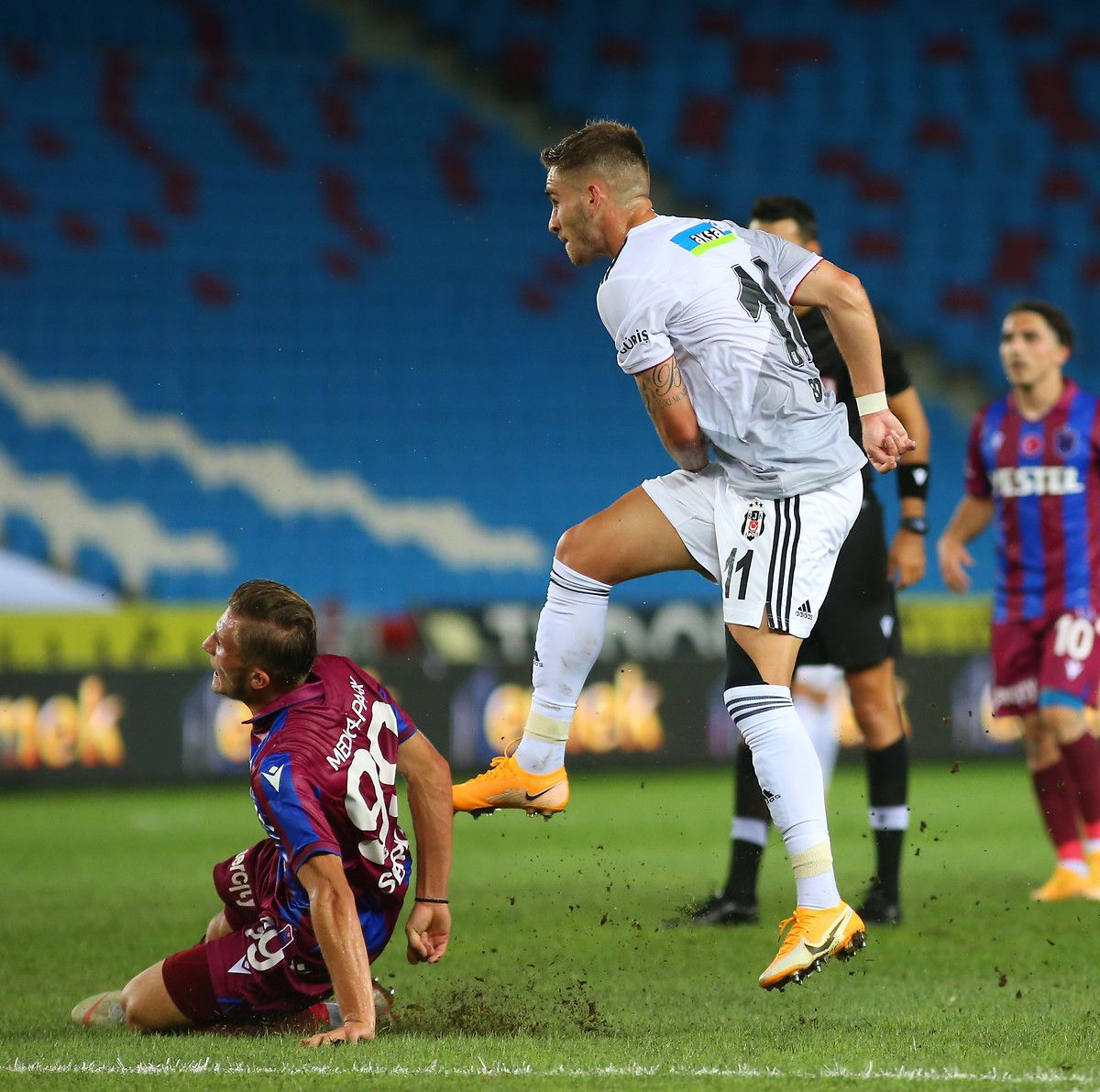 Tyler Boyd Trabzonspor Besiktas 09/13/20