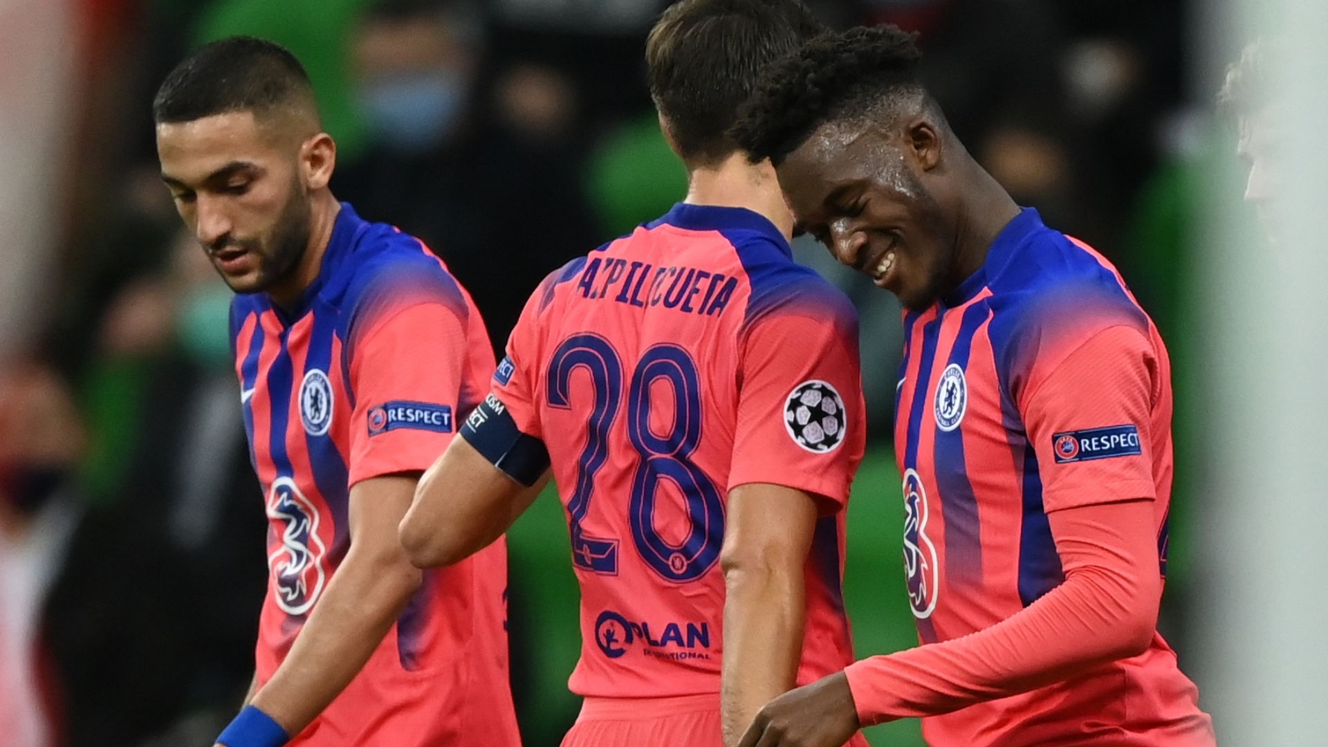 Chelsea celebrate Hudson-Odoi goal vs Krasnodar, 2020-21