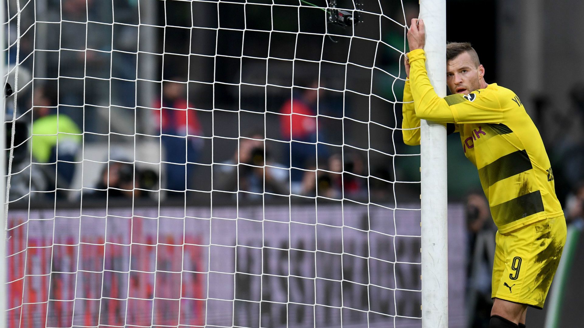 ANDREY YARMOLENKO BORUSSIA DORTMUND GERMAN BUNDESLIGA 28102017