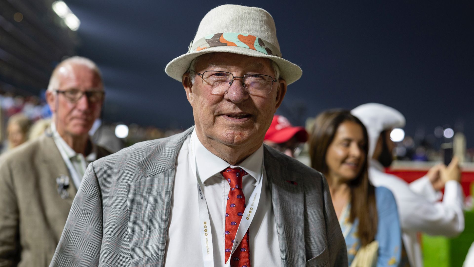 Sir Alex Ferguson smashes his own world record as Man Utd legend