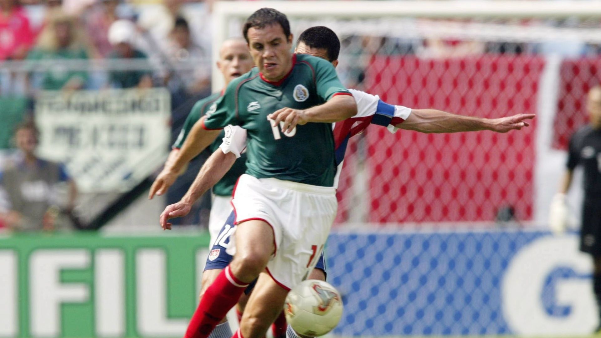 Cuauhtemoc Blanco México 2002